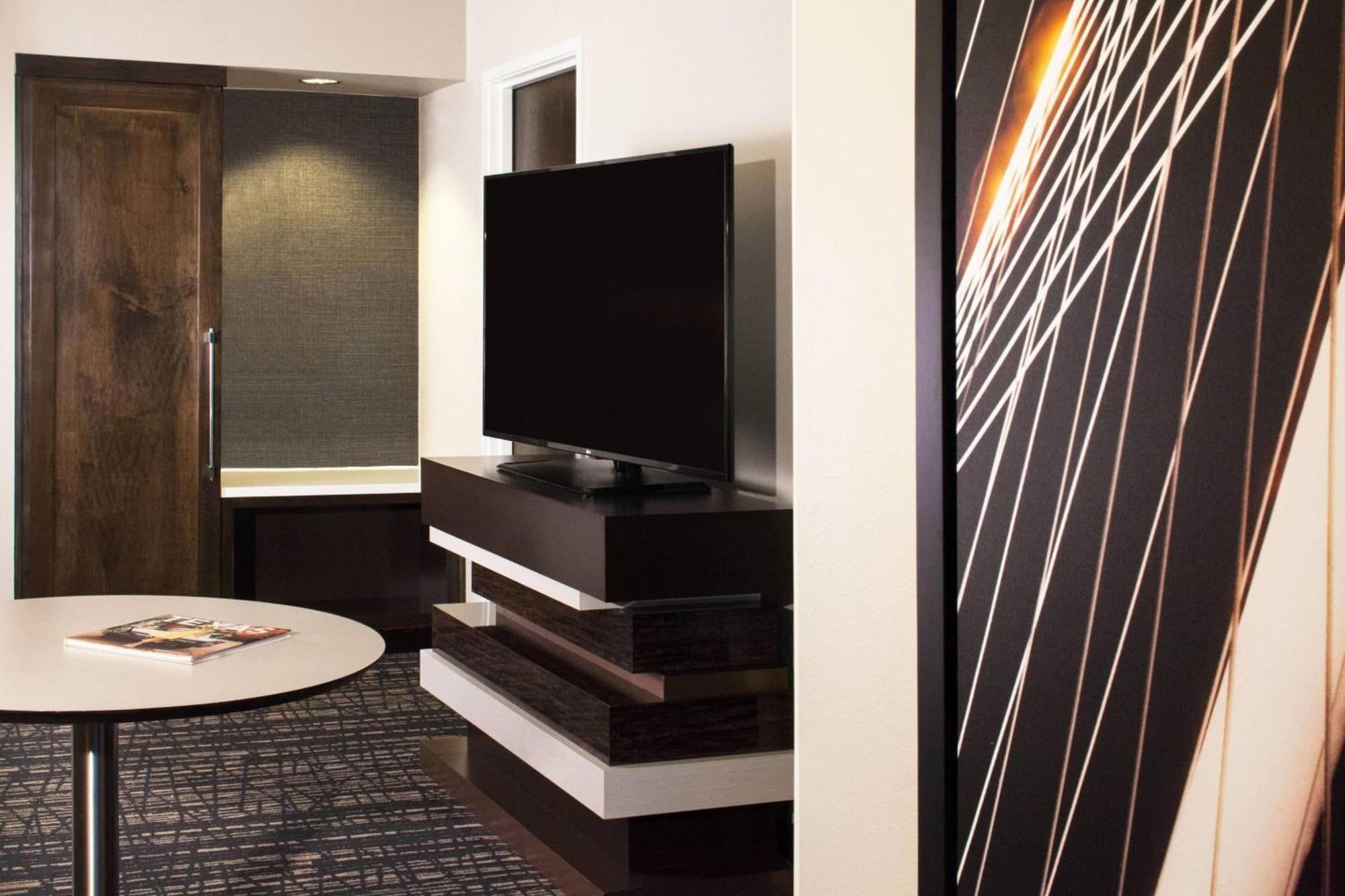 Dallas Marriott Suites Medical/Market Center Exteriér fotografie